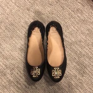 BNIB Ladies Tory Burch 7.5 black ballet flats